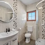 Calma With Heated Pool,jacuzzi, Finnish Sauna And 4 Bedrooms Villa