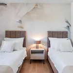 Villa Calma With Heated Pool,jacuzzi, Finnish Sauna And 4 Bedrooms Gata
