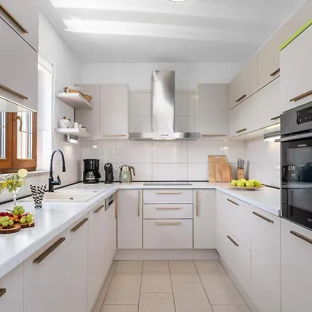 Calma With Heated Pool,jacuzzi, Finnish Sauna And 4 Bedrooms Villa *